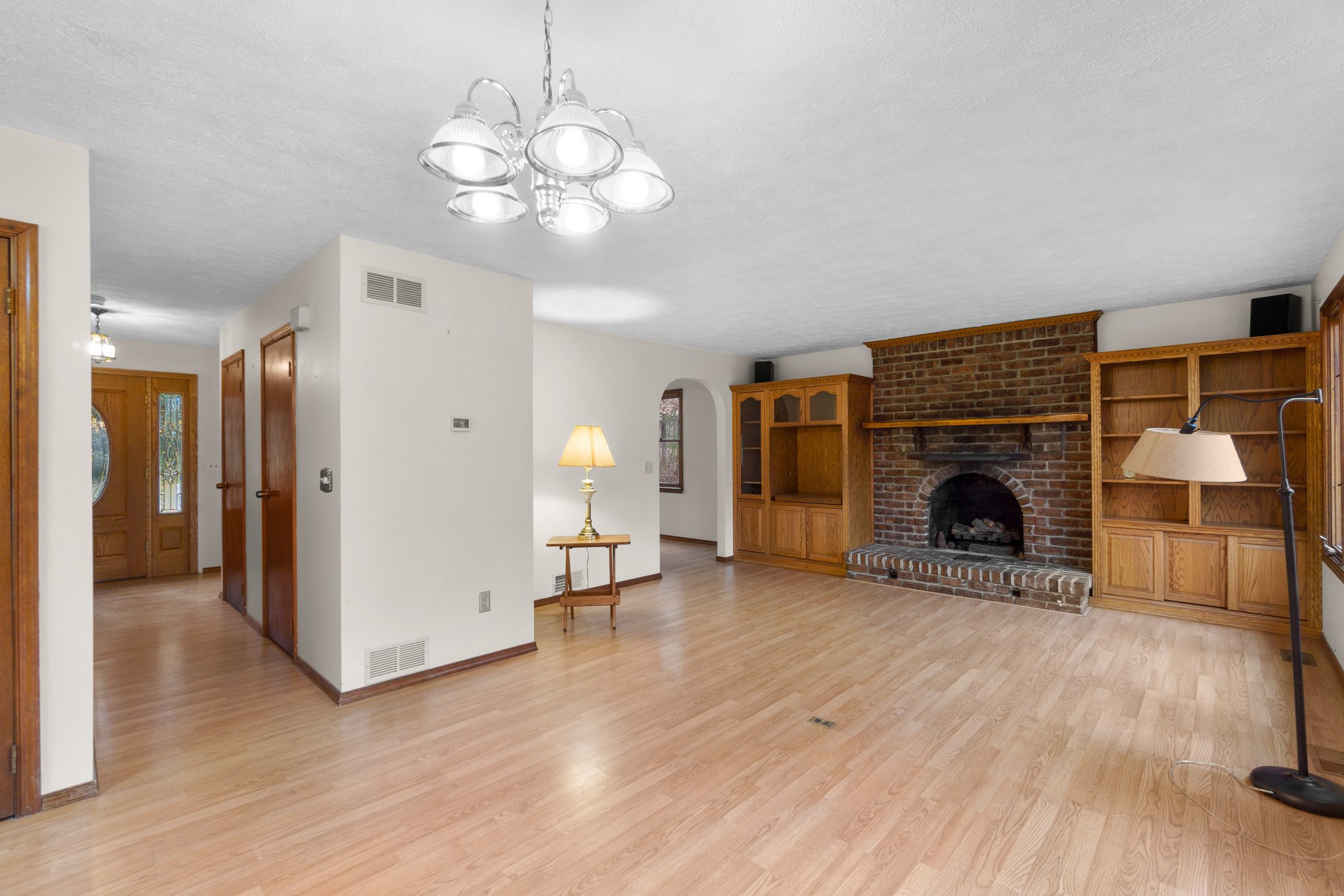 09. Family-Dining room.jpg