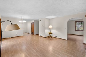 08. Family-Dining room.jpg