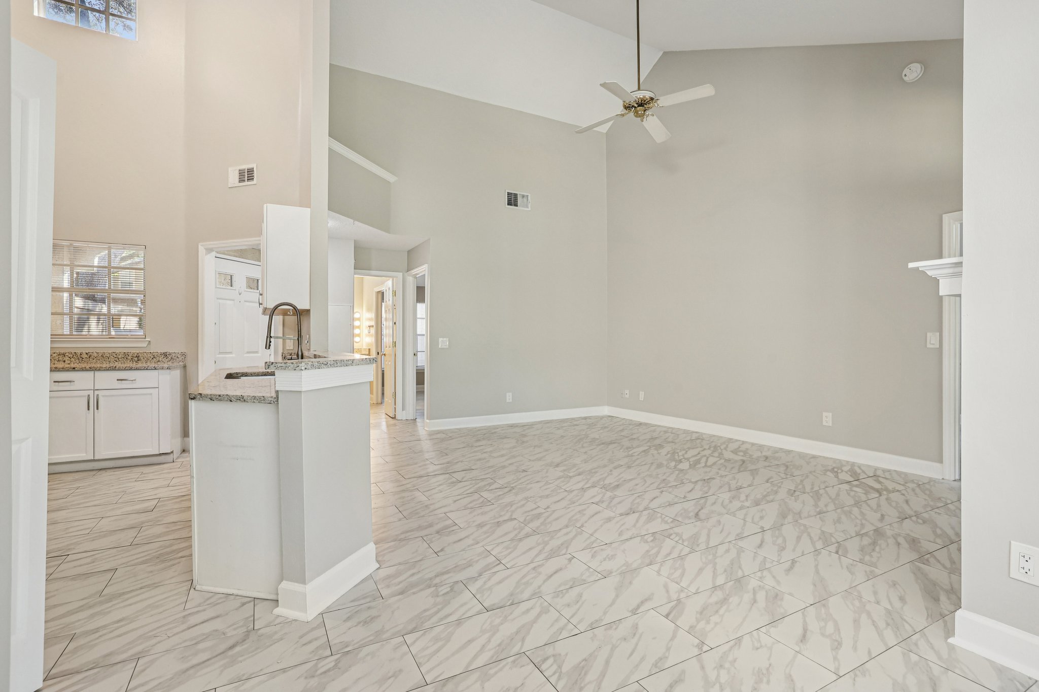 Farrindon Cir-S2611-013.jpg