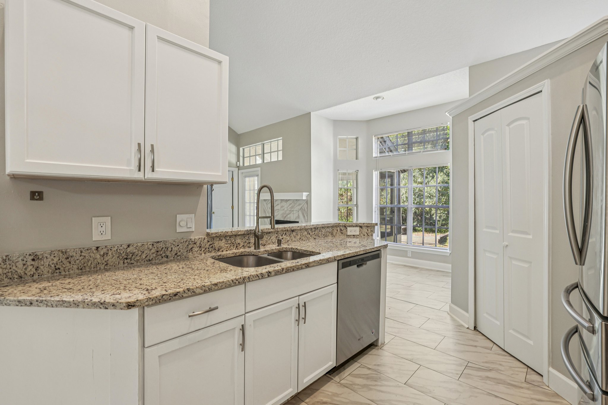 Farrindon Cir-S2611-018.jpg