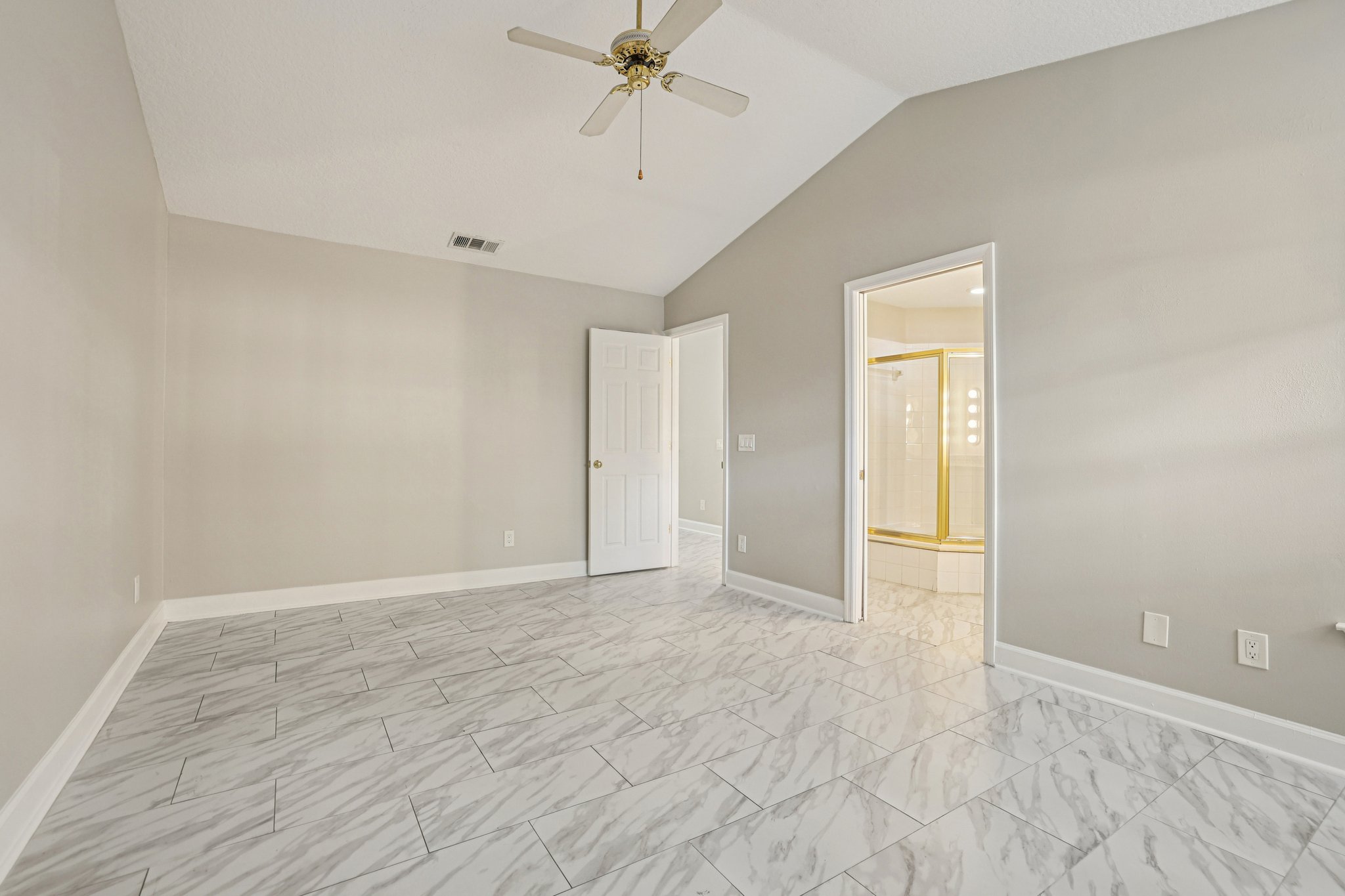 Farrindon Cir-S2611-029.jpg