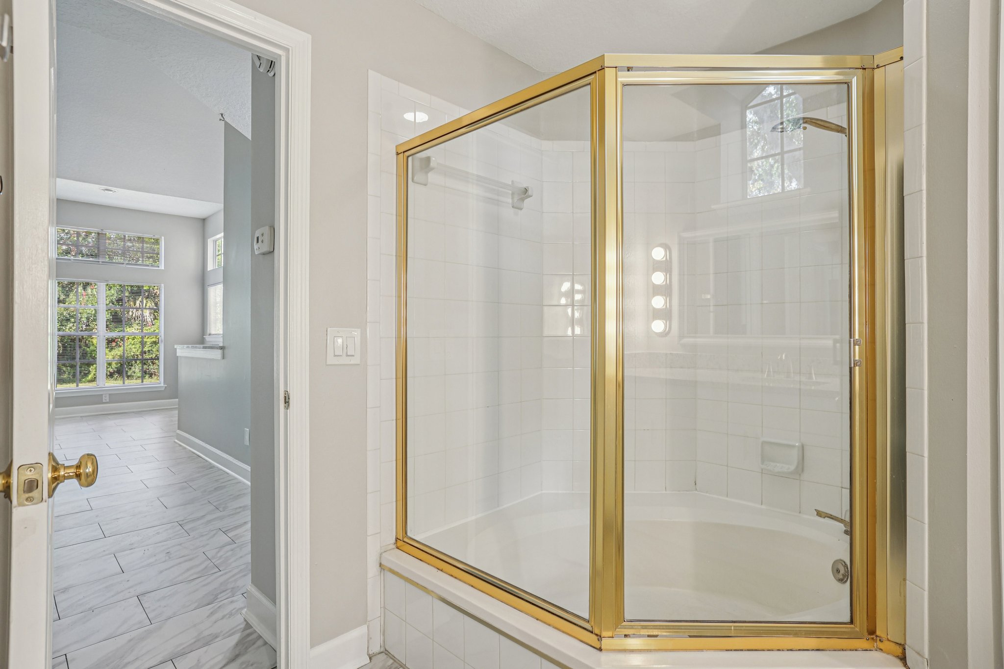 Farrindon Cir-S2611-035.jpg