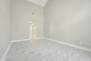 Farrindon Cir-S2611-019.jpg