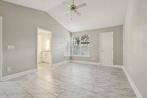 Farrindon Cir-S2611-028.jpg