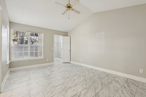 Farrindon Cir-S2611-032.jpg