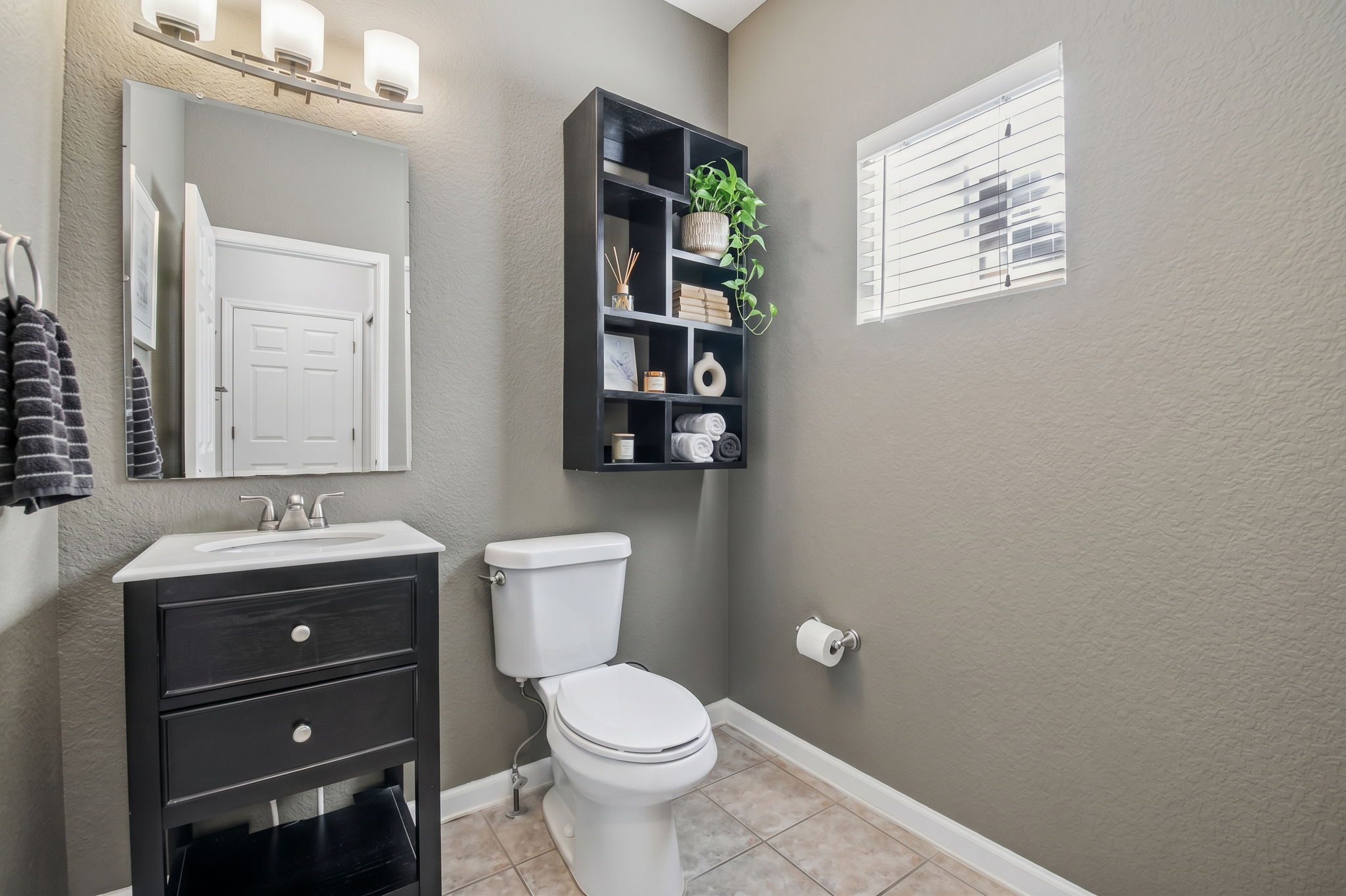 Convenient main floor half bath