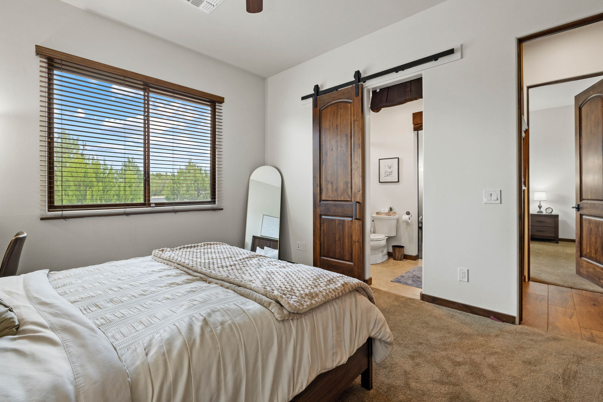 Bedroom 2 (2)