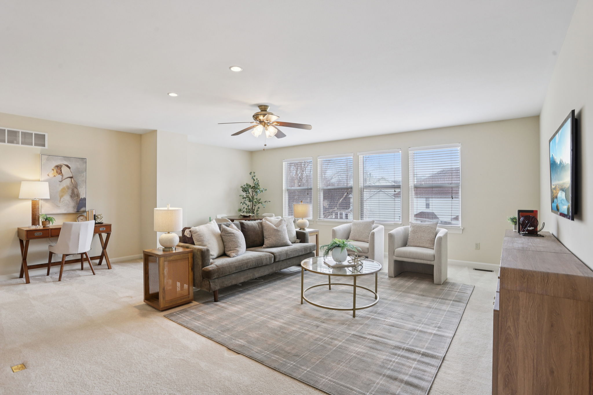 1487 Fenway Dr-025