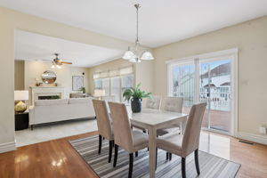 1487 Fenway Dr-012