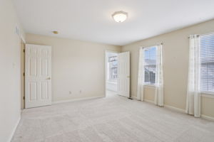 1487 Fenway Dr-029