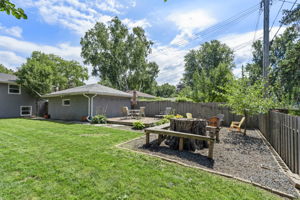  Photo 48