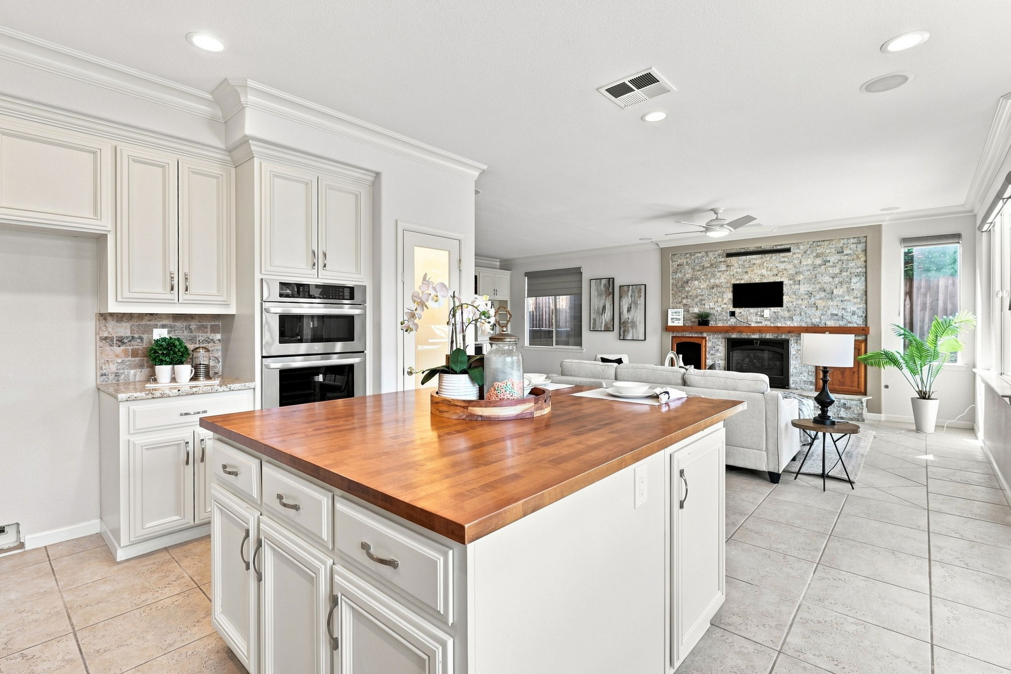 017_F8_1487 Partridge Dr
