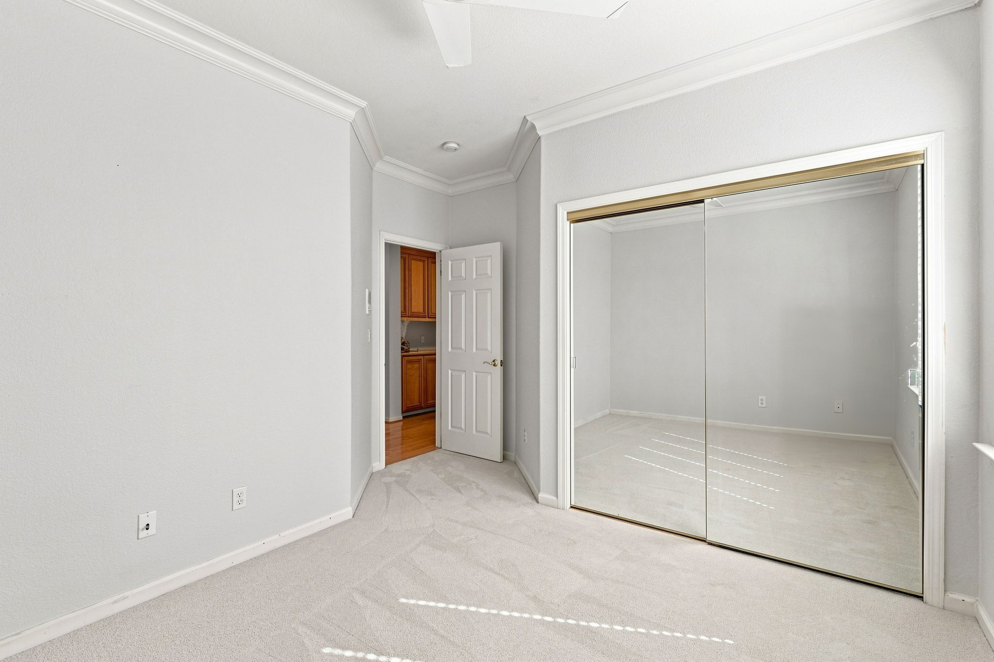 026_F8_1487 Partridge Dr