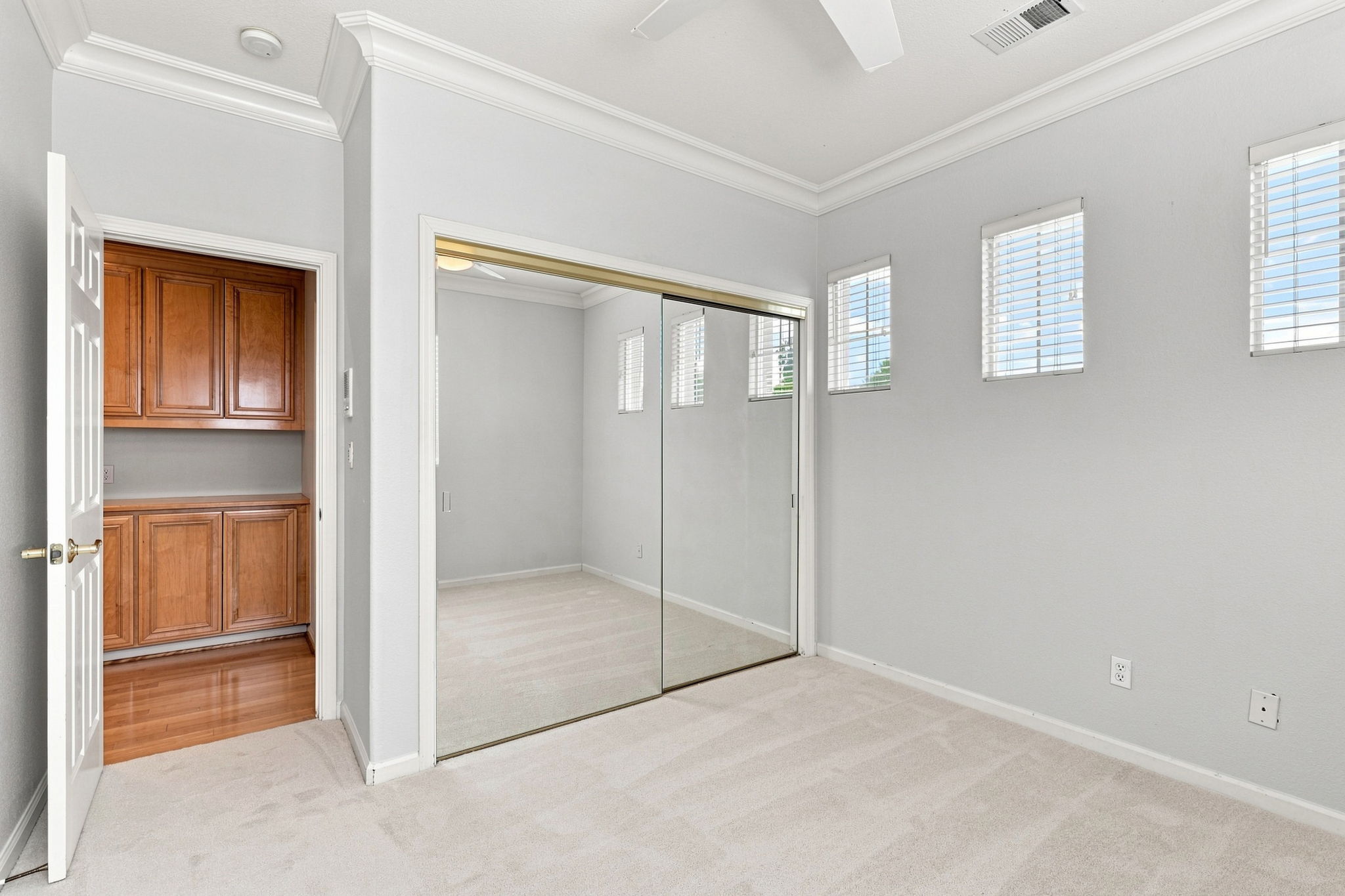 030_F8_1487 Partridge Dr