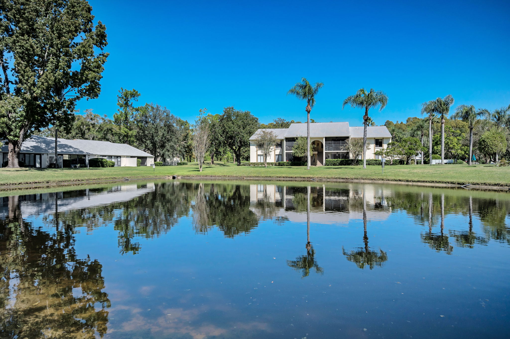 Pond View and Front Exterior4