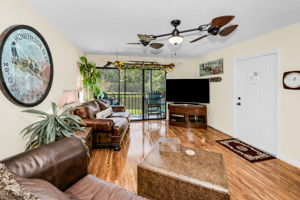 Living Room4