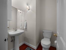  Photo 32