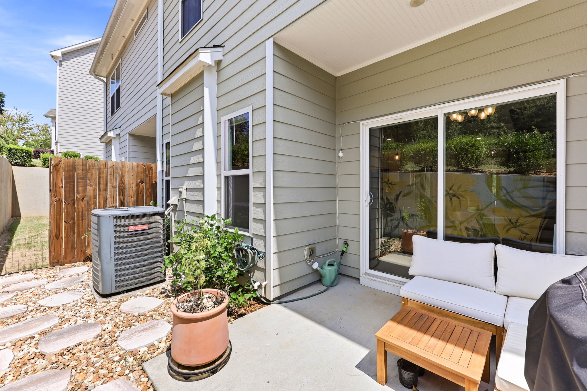  Photo 31