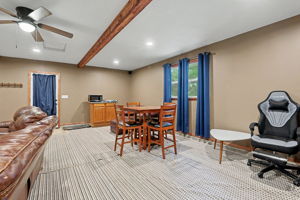 Photo 48