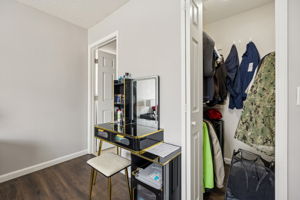 Primary Bedroom Closet
