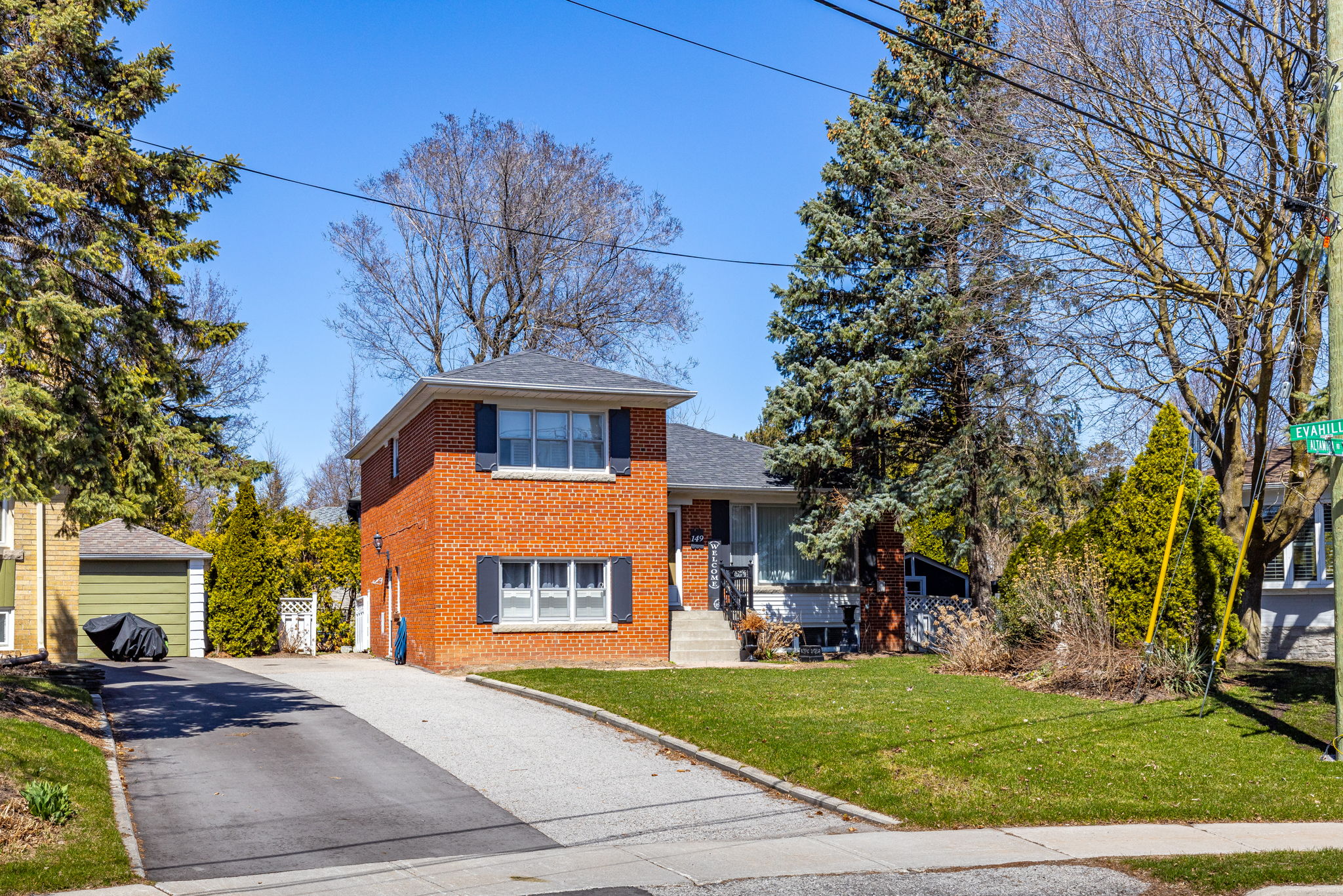 Richmond Hill property showcase