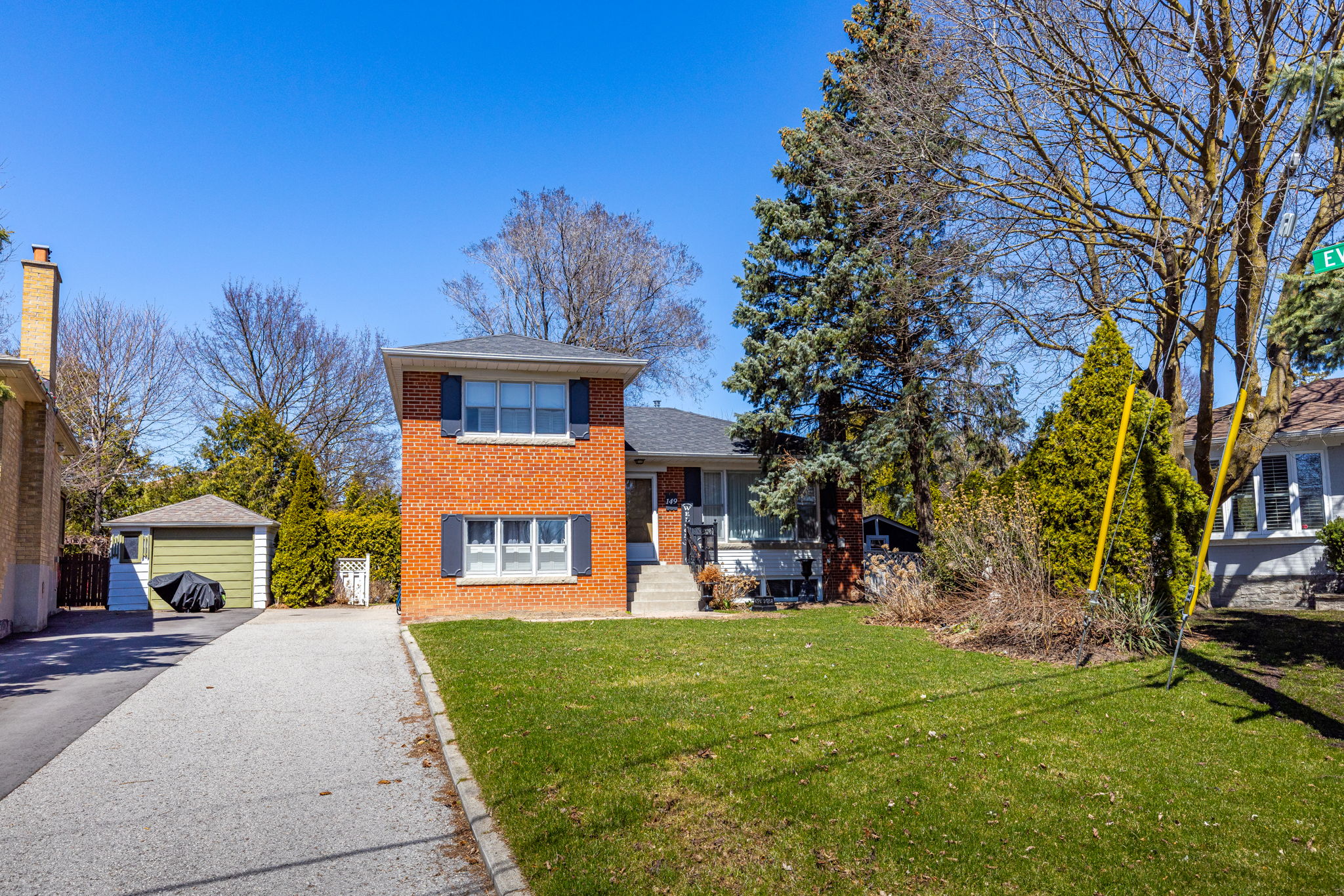 Richmond Hill property showcase — delivered property photograph 2