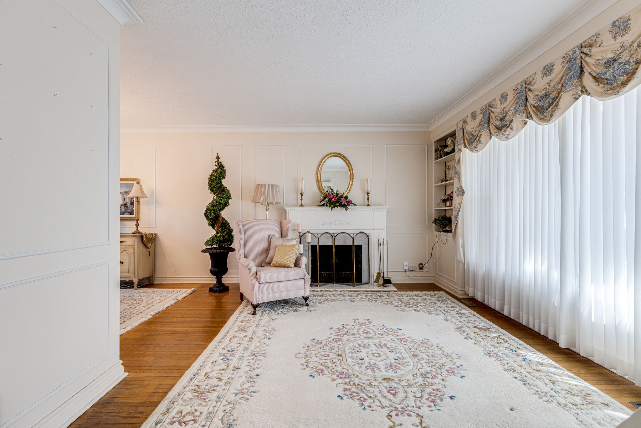 Richmond Hill property showcase — delivered property photograph 6
