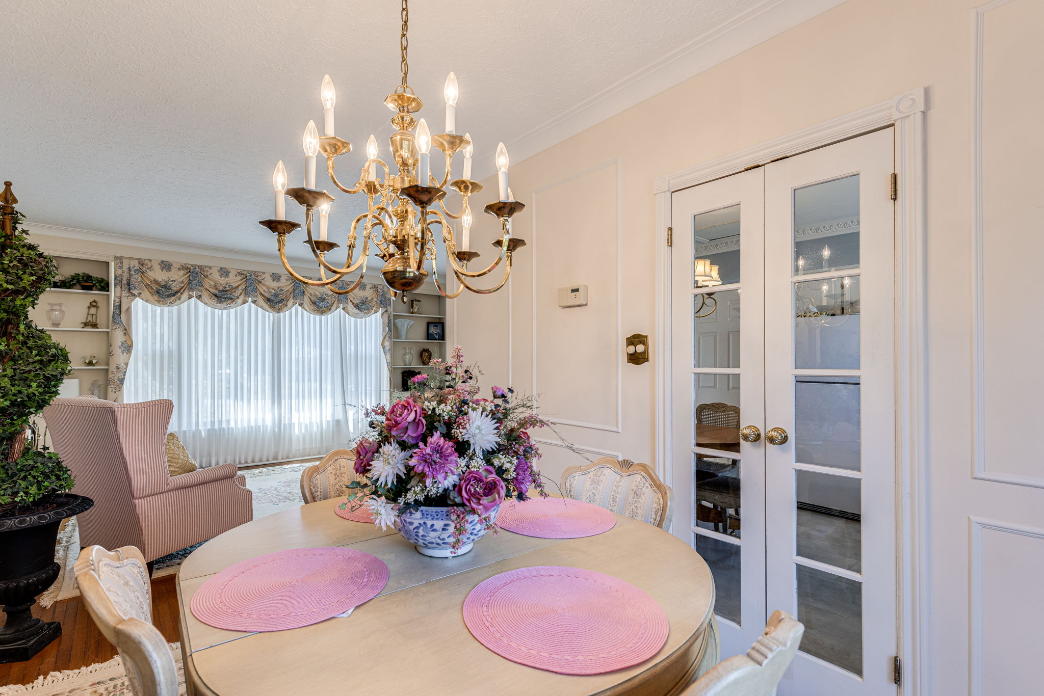 Richmond Hill property showcase — delivered property photograph 10