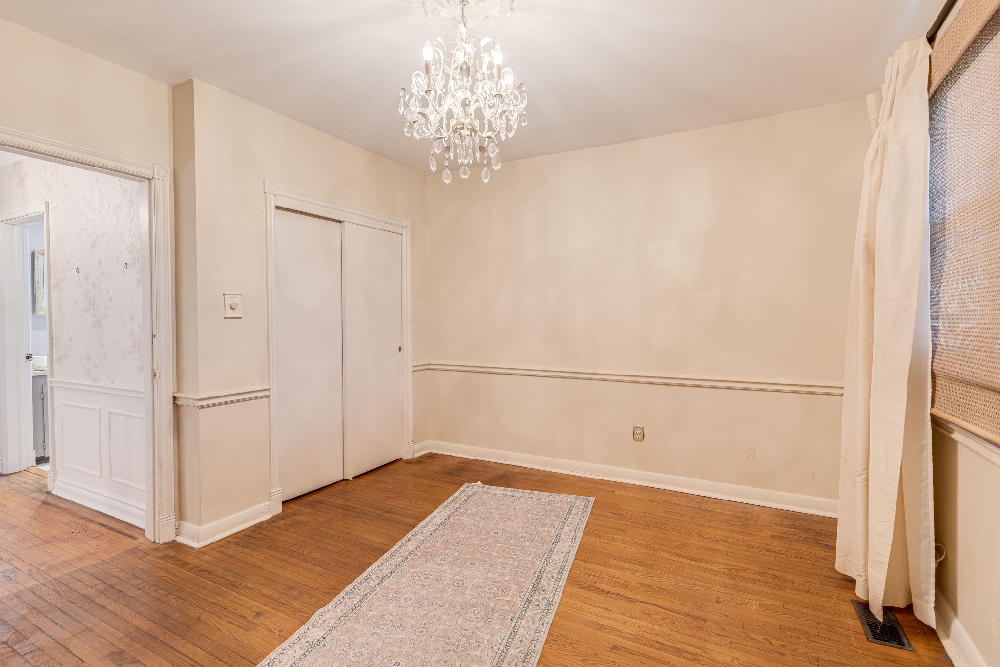 Richmond Hill property showcase — delivered property photograph 16