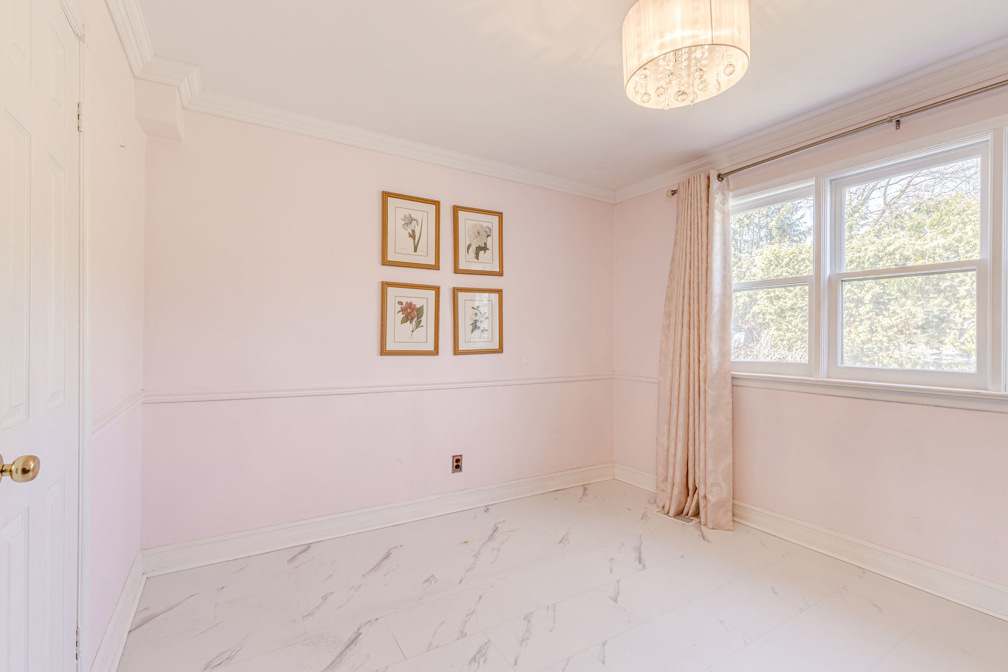 Richmond Hill property showcase — delivered property photograph 26