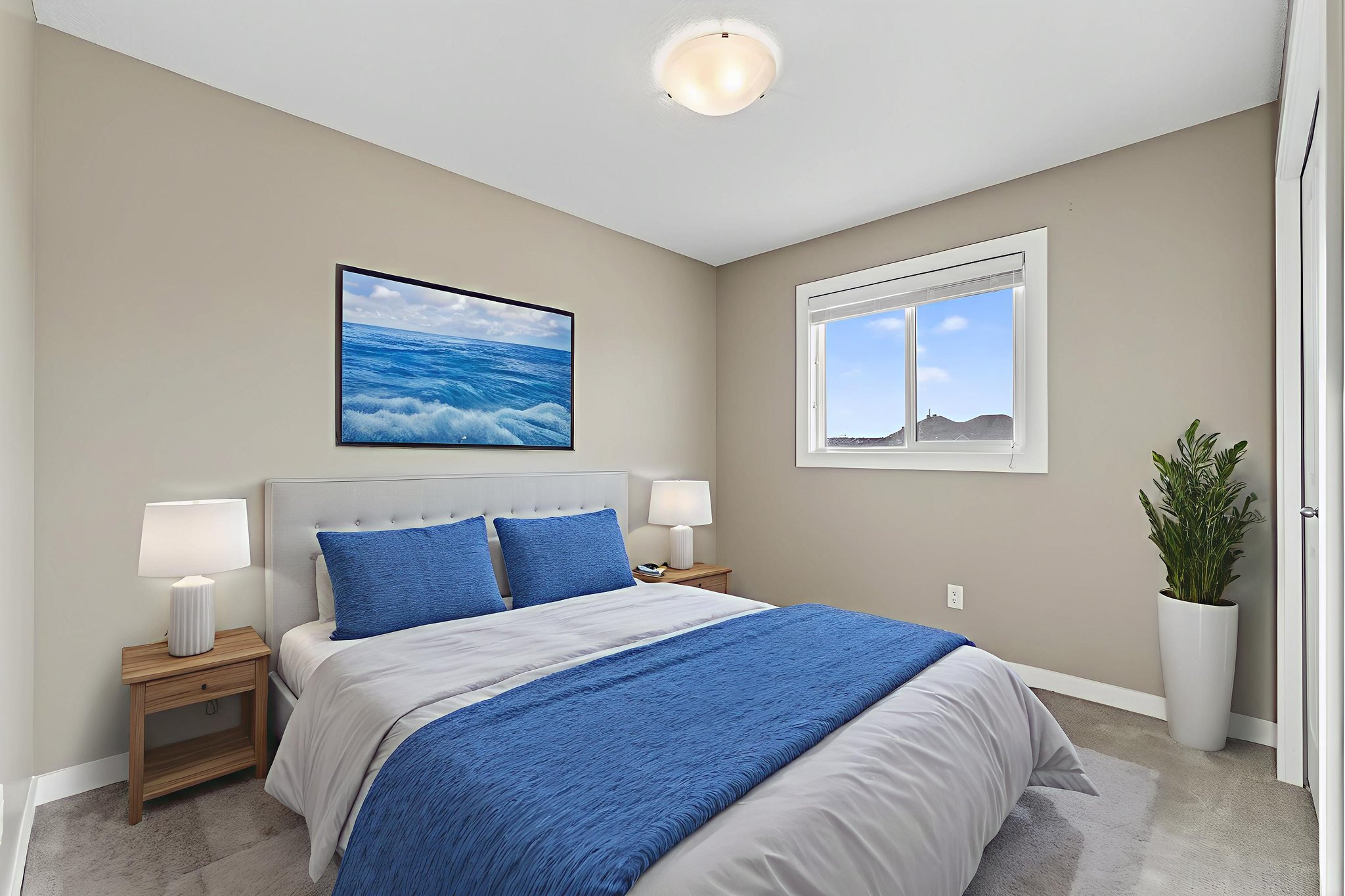 ARV09838 virtually staged.jpeg