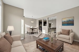 ARV09742 virtually staged.jpeg