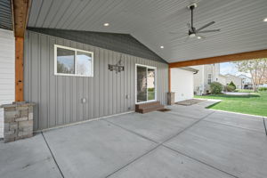  Photo 37