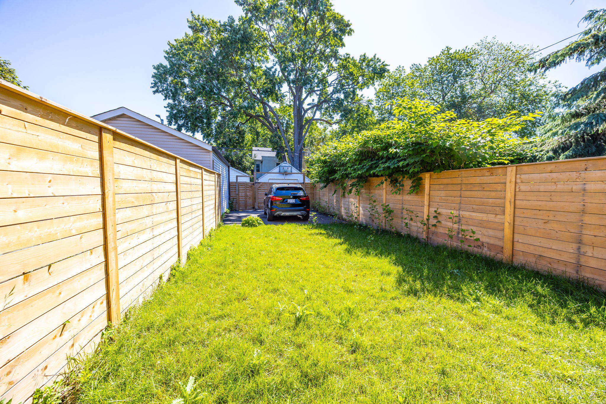 Toronto property showcase — delivered property photograph 18