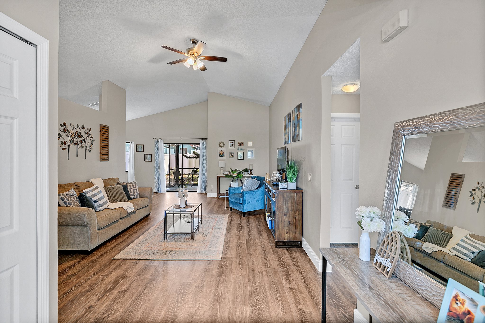 149 Cooper Ct, Orlando, FL 32835, USA Photo 7