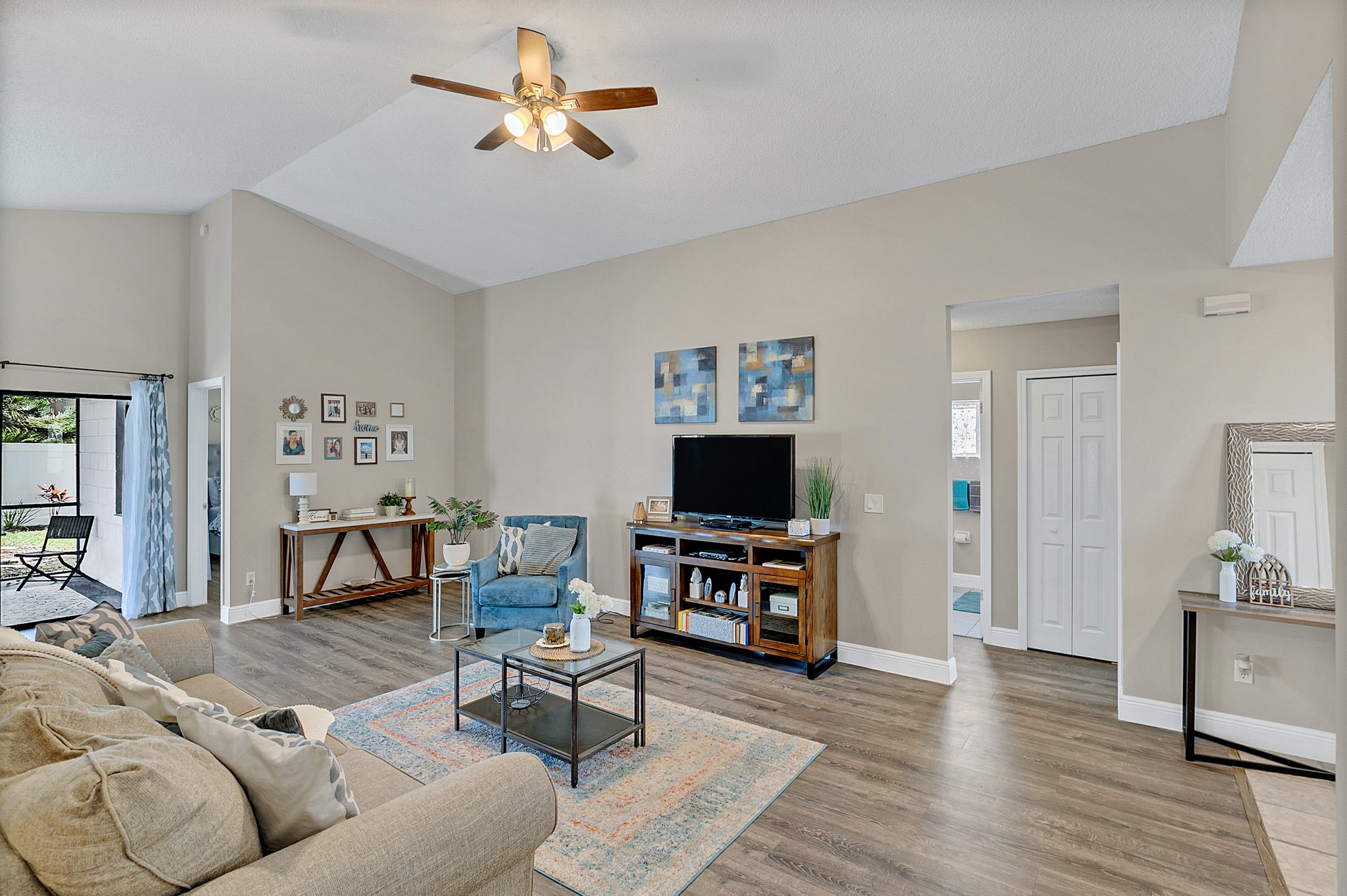 149 Cooper Ct, Orlando, FL 32835, USA Photo 9