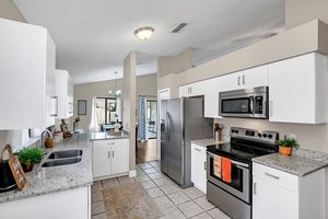 149 Cooper Ct, Orlando, FL 32835, USA Photo 16