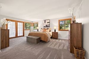  Photo 0