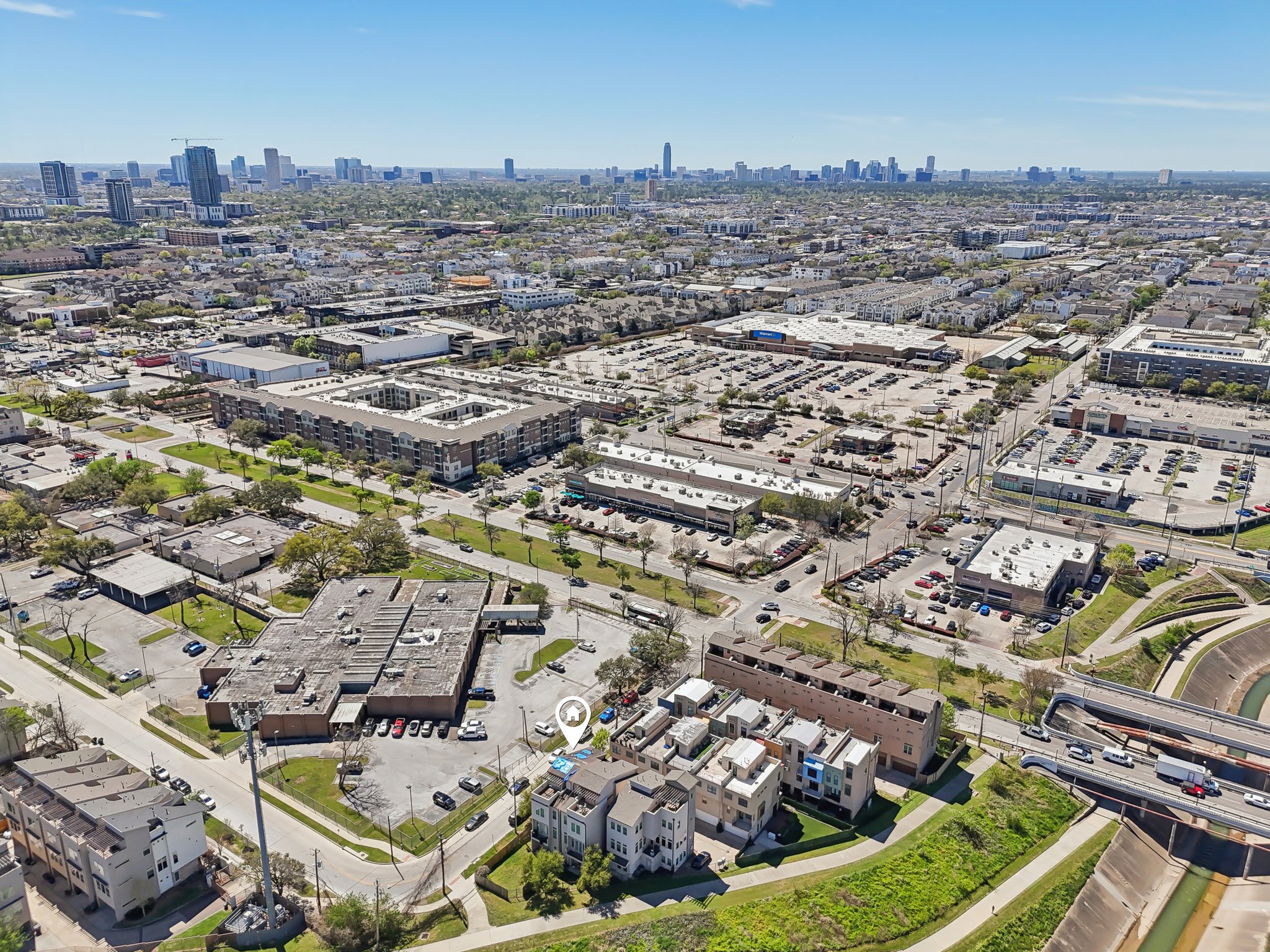 E 2nd St-052.jpg