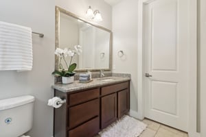 E 2nd St-017.jpg