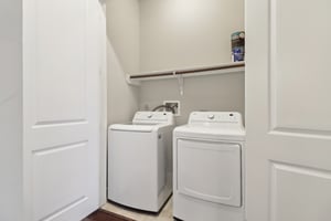 E 2nd St-026.jpg