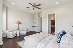 E 2nd St-028.jpg