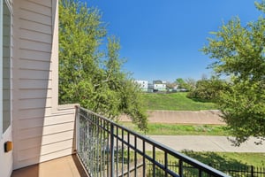 E 2nd St-036.jpg