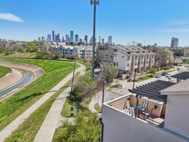 E 2nd St-042.jpg