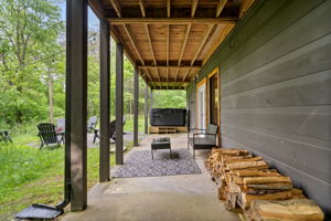  Photo 44