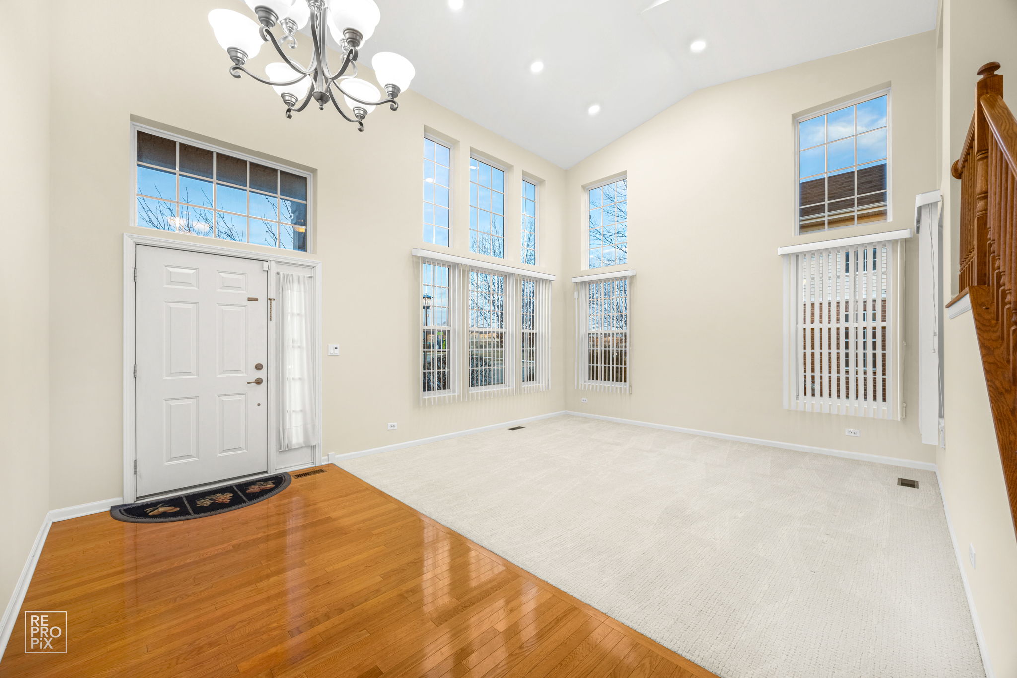 149 N Spruce Ave, Wood Dale, IL 60191_002