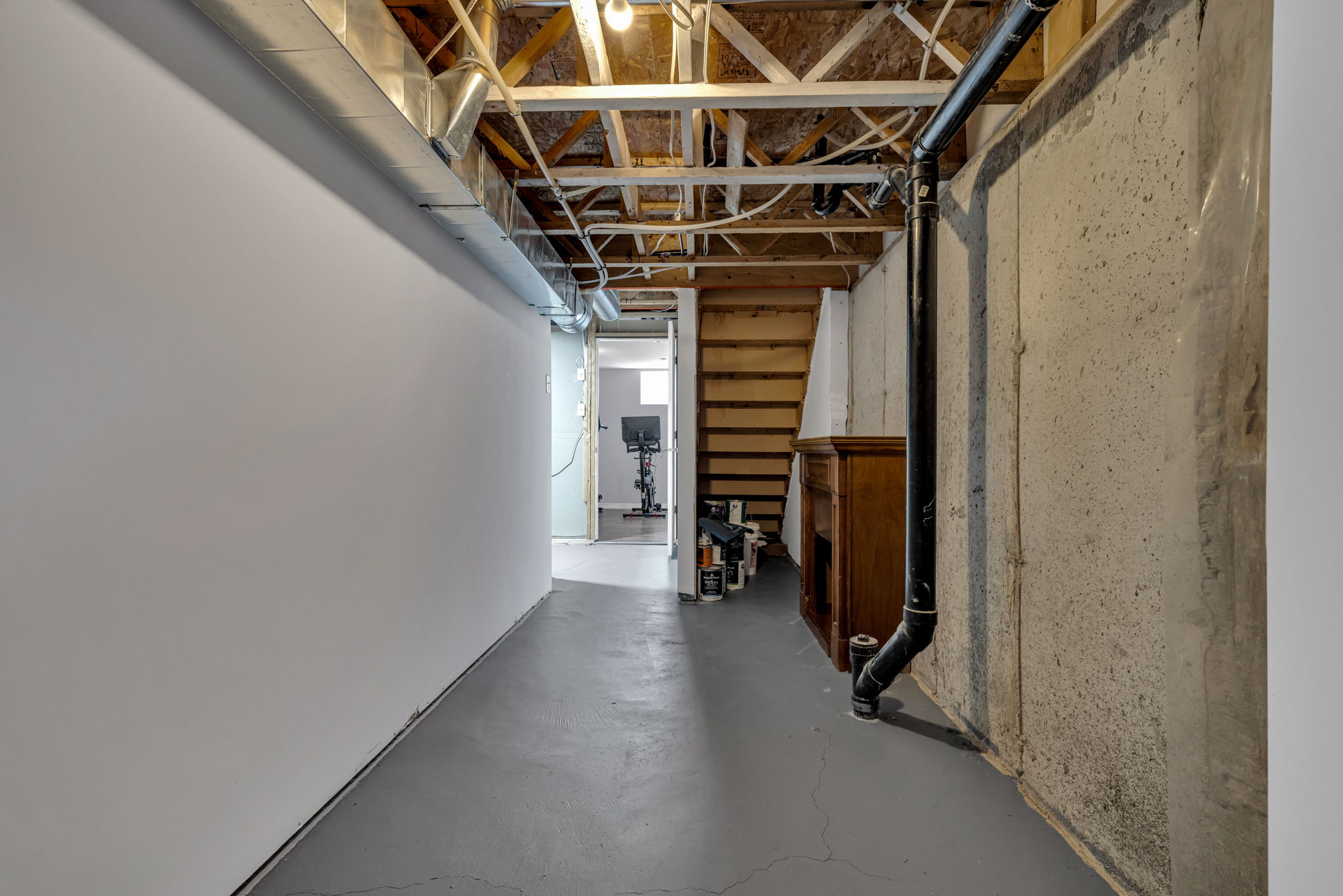  Photo 30