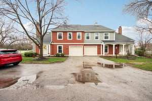 S Stonington Dr-S0504-001.jpg