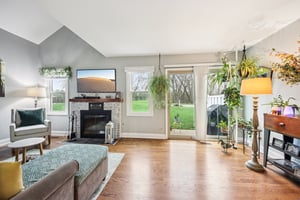 S Stonington Dr-S0504-006.jpg