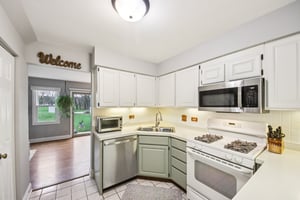 S Stonington Dr-S0504-013.jpg